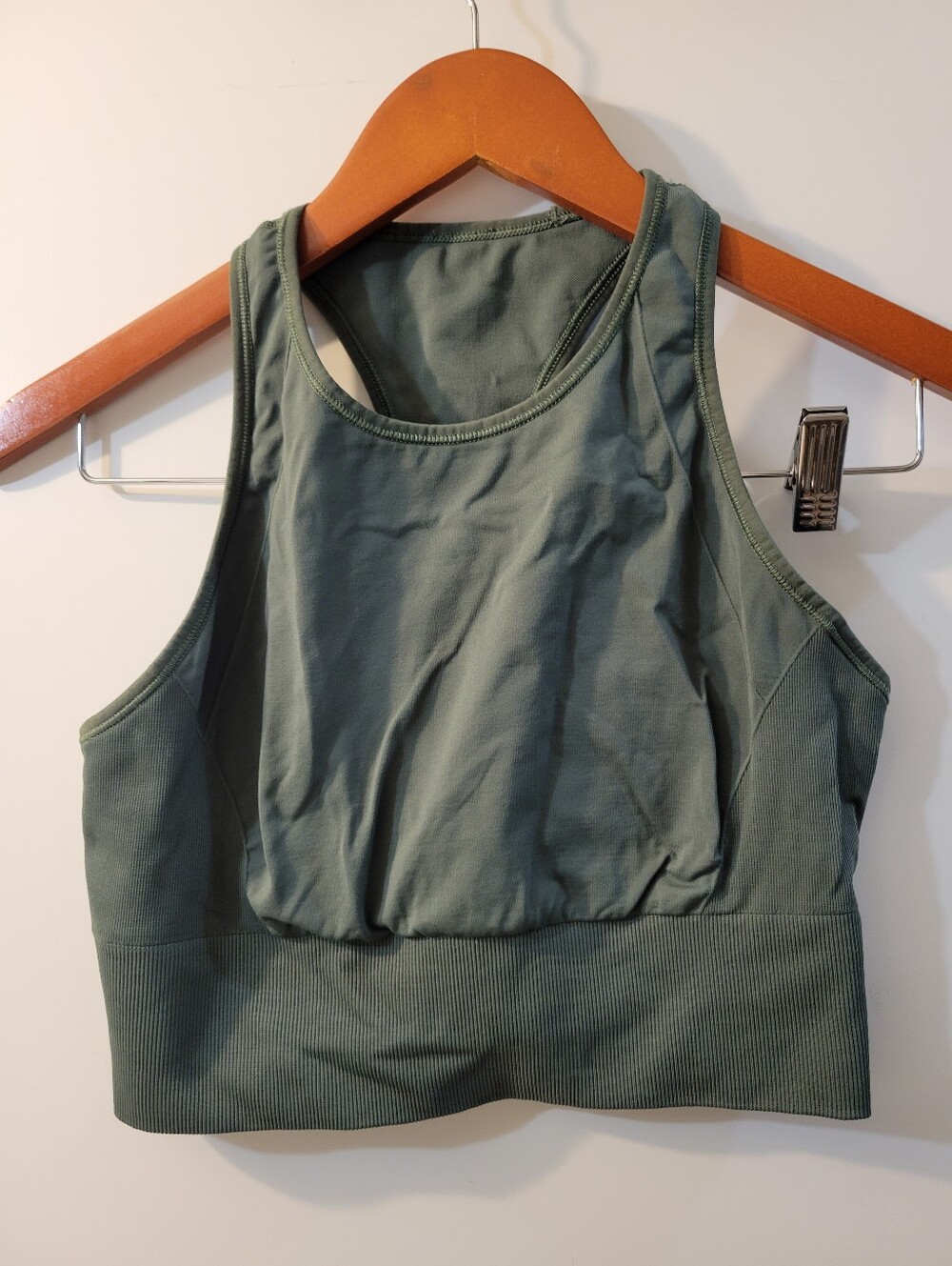 Lululemon Athletica Olive Green Sports Crop Tank Top Size 8